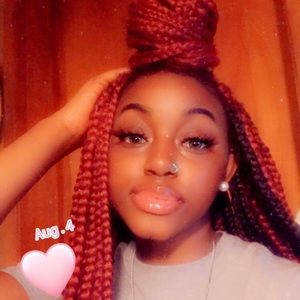 Meet your Posher, Shamyra